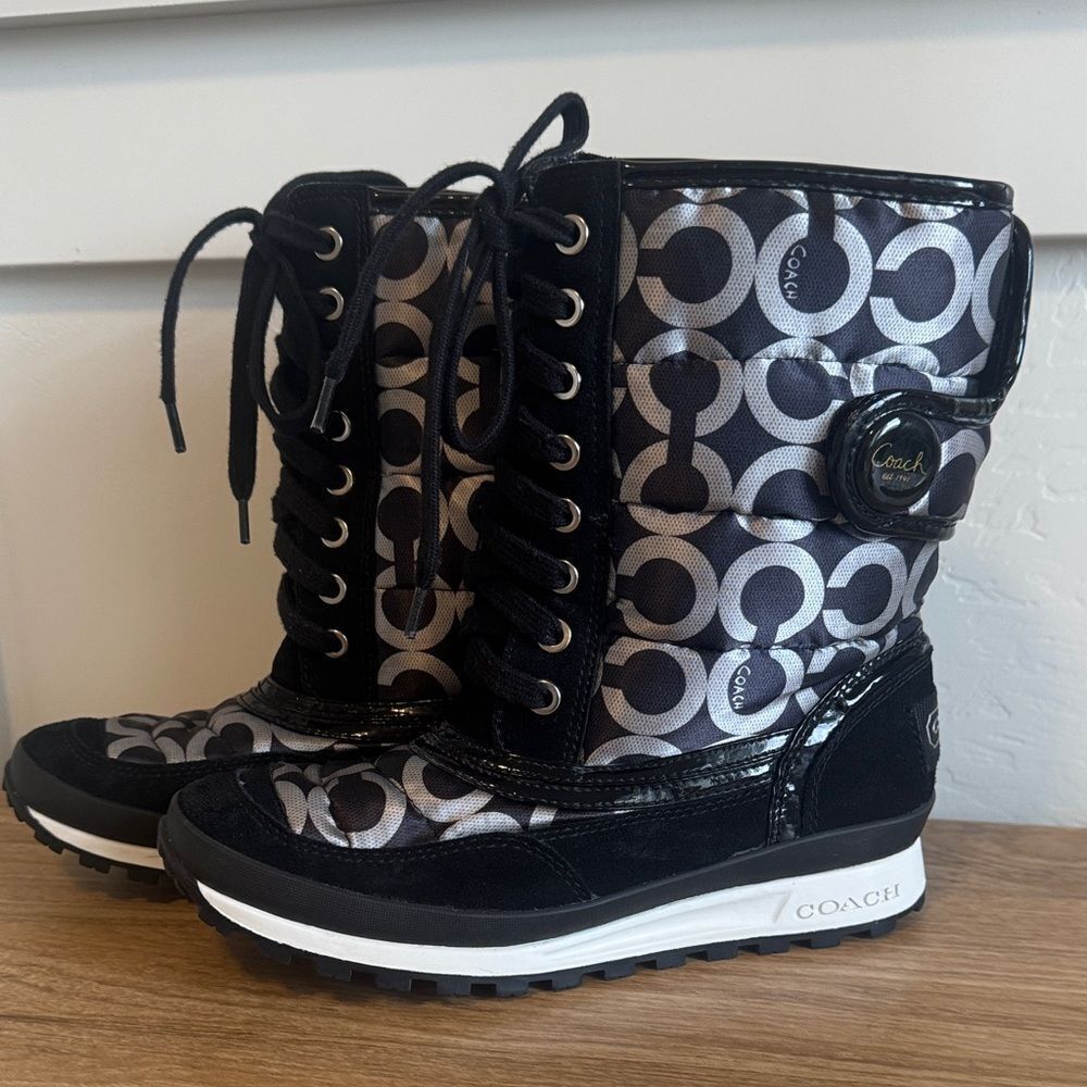Coach DOREAN Monogram Women’s Black and Gray Nylon Suede Winter Boots Size 6.5